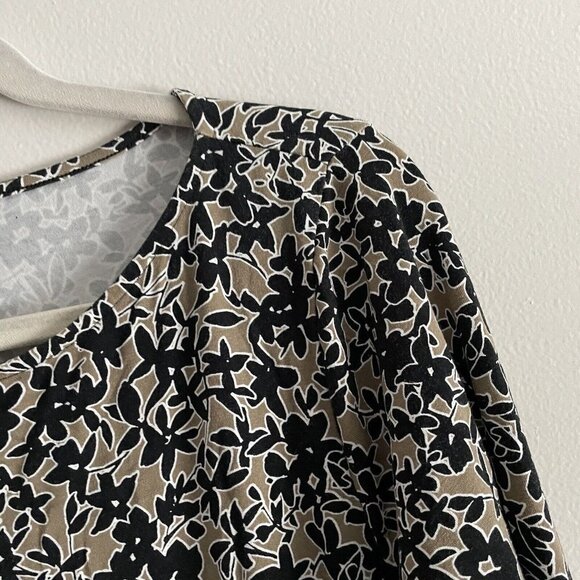 J Jill Wearever Collection Women L Black/Tan Floral Shark Bite Hem Shift Dress - Picture 5 of 9